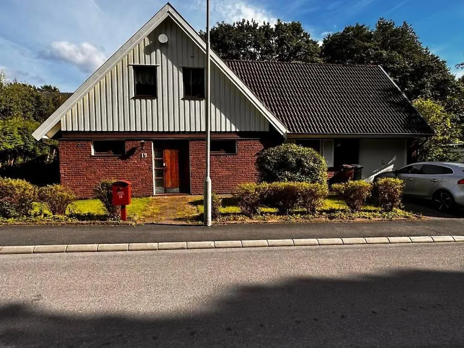 דירות גטבורג Big House For Workers & Familys Near Volvo